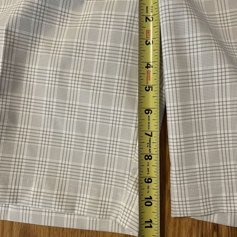 Nike Golf Chino Shorts‎ Mens 40 Gray White Plaid Dri Fit Flat Front - Picture 4 of 10